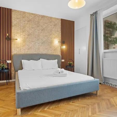 Urban Collective Retreat * Bucarest