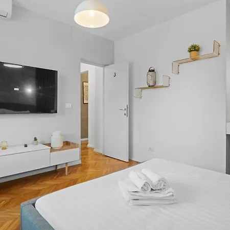 Urban Collective Retreat *