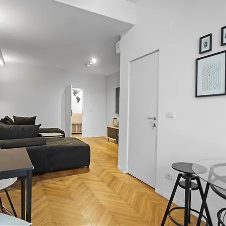 Urban Collective Retreat